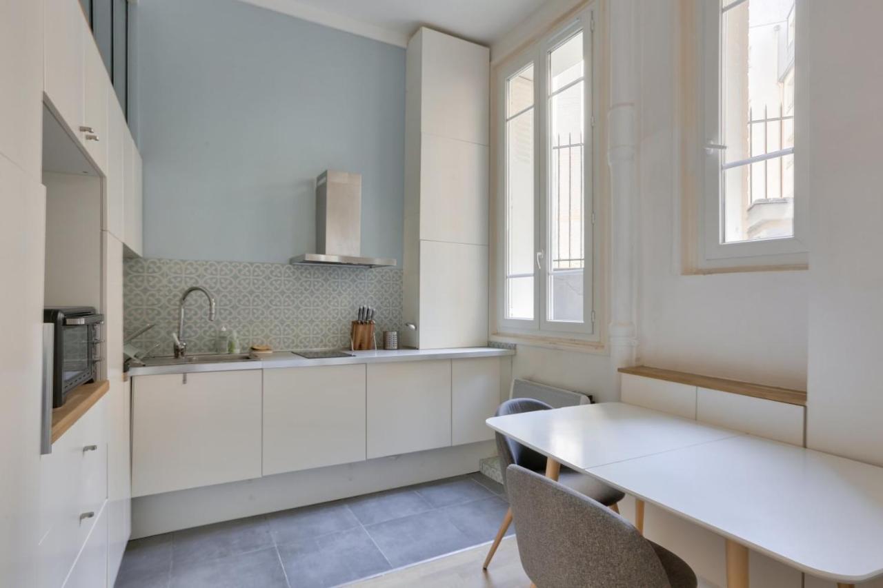 Charming Studio - Paris 18Th District Lägenhet Exteriör bild